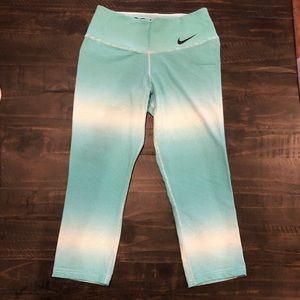 Nike Dry-Fit leggings